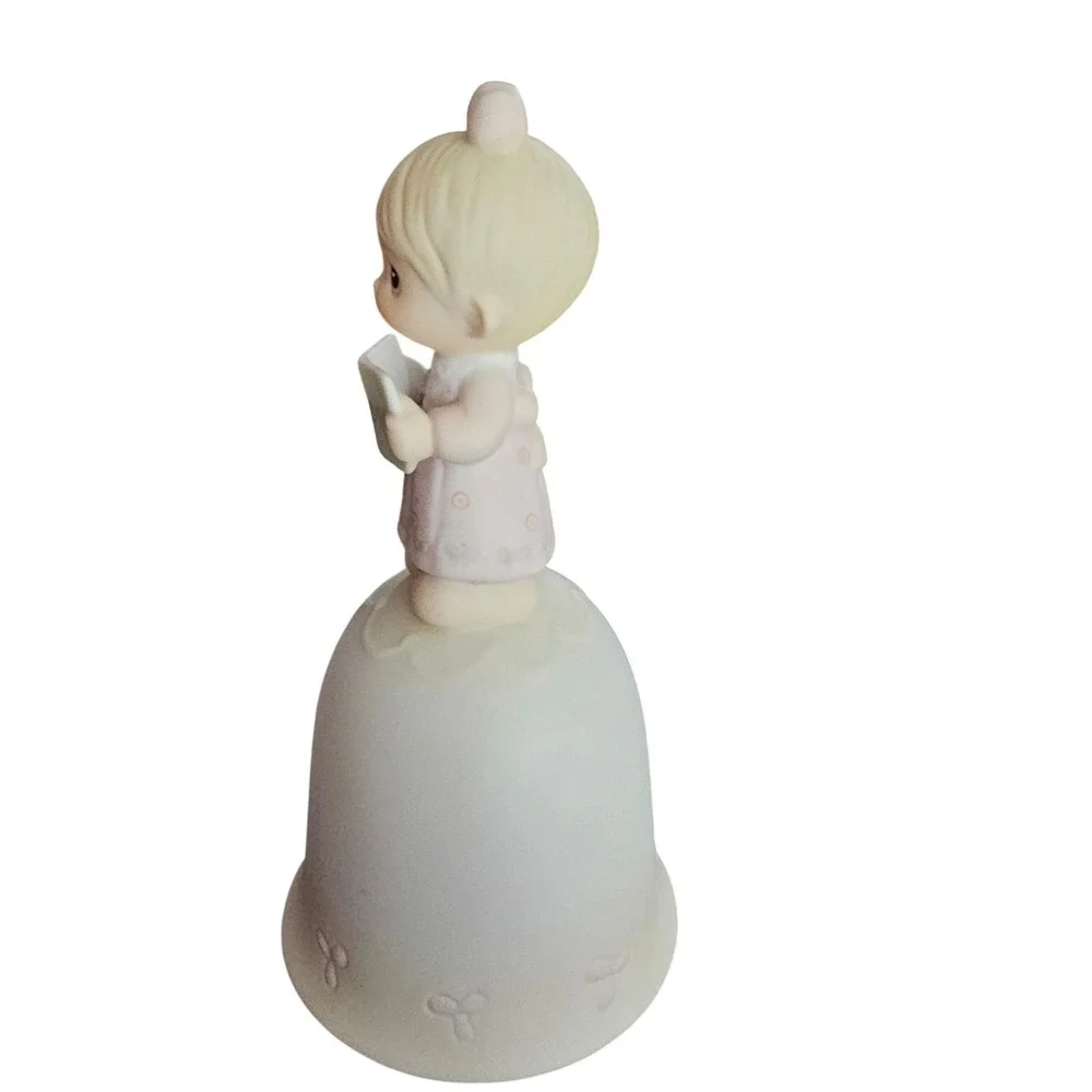 Precious Moments 1984 Annual Edition Collectible Bell E-5393 Merry Christmas